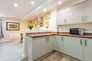 Interior - Cosy Modern Flat, Cockermouth, Sleeps 4 (Cockermouth)