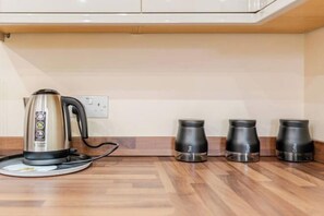 Coffee and/or coffee maker - Cosy Modern Flat, Cockermouth, Sleeps 4 (Cockermouth)