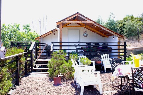 Pet Friendly Impressive Safari Tent with Hot-tub in Rainbow, California