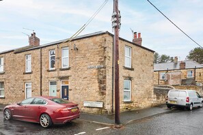 Exterior - Host & Stay | The Reading Room (Hexham)