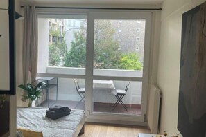 Room - Studio 650m to Trocadéro Tour Eiffel (Paris)