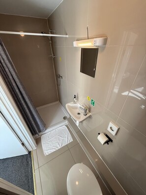 디럭스 스튜디오 | 욕실