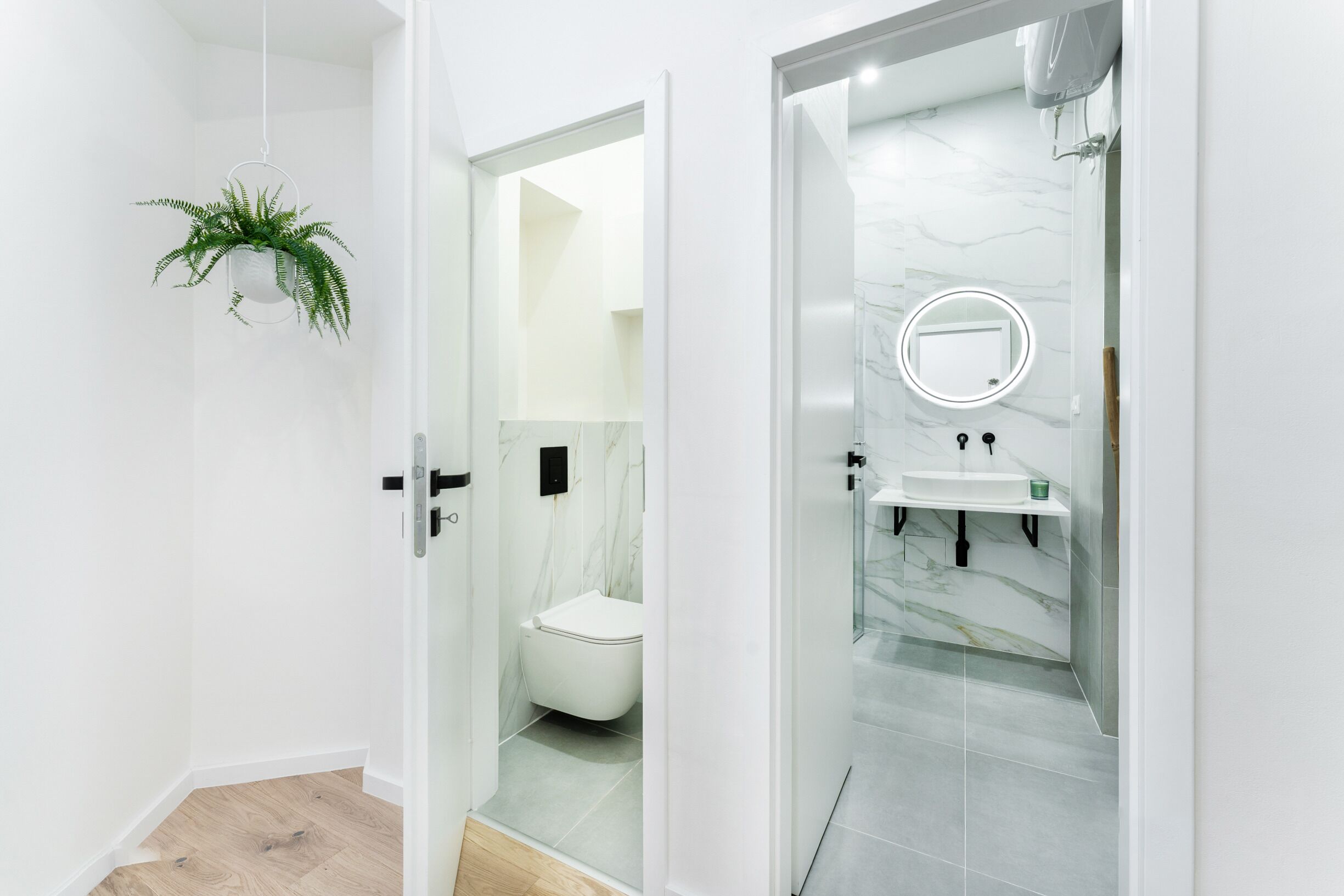 Hårtork, handdukar, tvål och toalettpapper