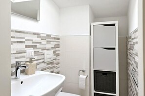 Bidet