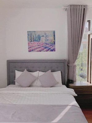 Habitación doble estándar, patio, vista al jardín | Insonorización y wifi gratis