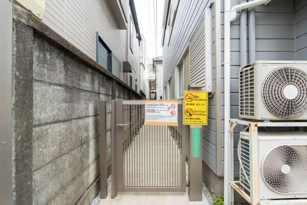 Exterior - Kita Shinjuku 1Chome (Tokyo)