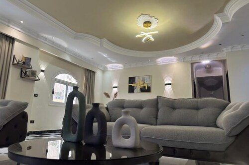 Chessboard Oasis - Elite 2BR apart by BC residence
