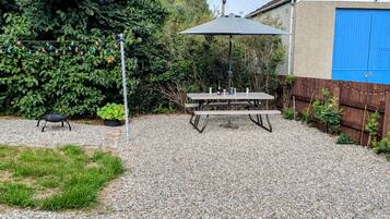 Cottage | Outdoor dining