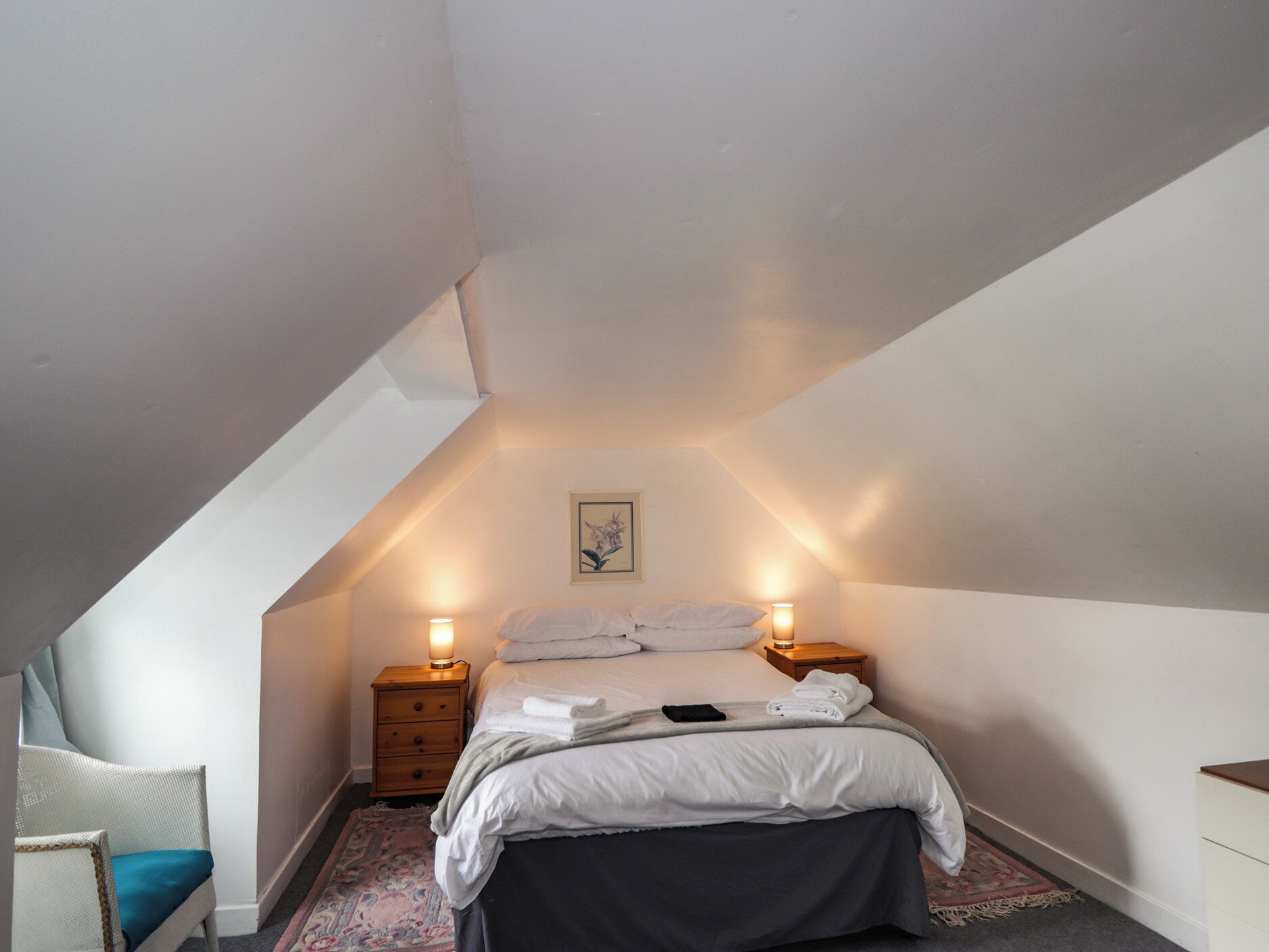 5 bedrooms, individually decorated, individually furnished, free WiFi