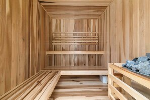 Sauna - Stylish 1BR Condo with Private Pool & Balcony (Tulum)