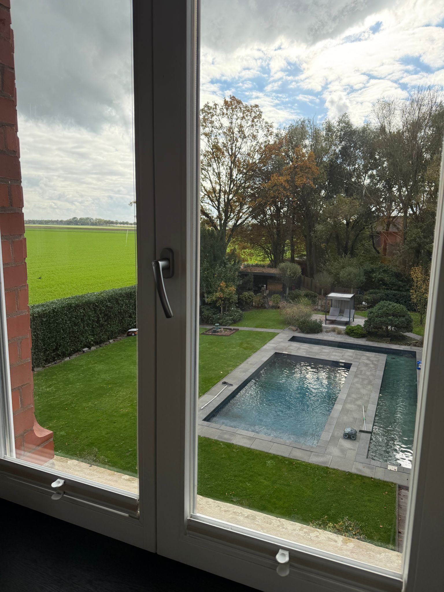 Familien-Doppel- oder -Zweibettzimmer, Balkon, Gartenblick | Schreibtisch, laptopgeeigneter Arbeitsplatz, kostenloses WLAN