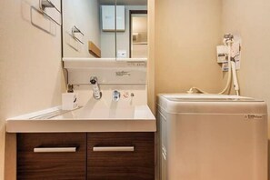 Room - Oshiage102 (Tokyo)