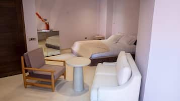 Caja de seguridad en la habitación, cortinas blackout y wifi gratis