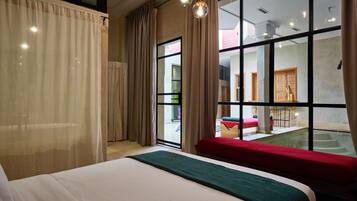 Suite luxueuse | Coffre-fort, rideaux d’obscurcissement, accès au Wi-Fi (inclus)