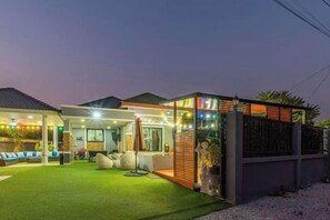 Unclassified image, 2 of 134, button - Kate pool Villa Jomtien Pattaya (Pattaya)