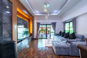 Unclassified image, 3 of 134, button - Kate pool Villa Jomtien Pattaya (Pattaya)