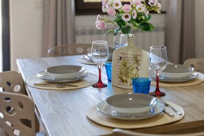 Dining - Albachiara by the Sea, Villa with Spacious Veranda (Porto Torres)