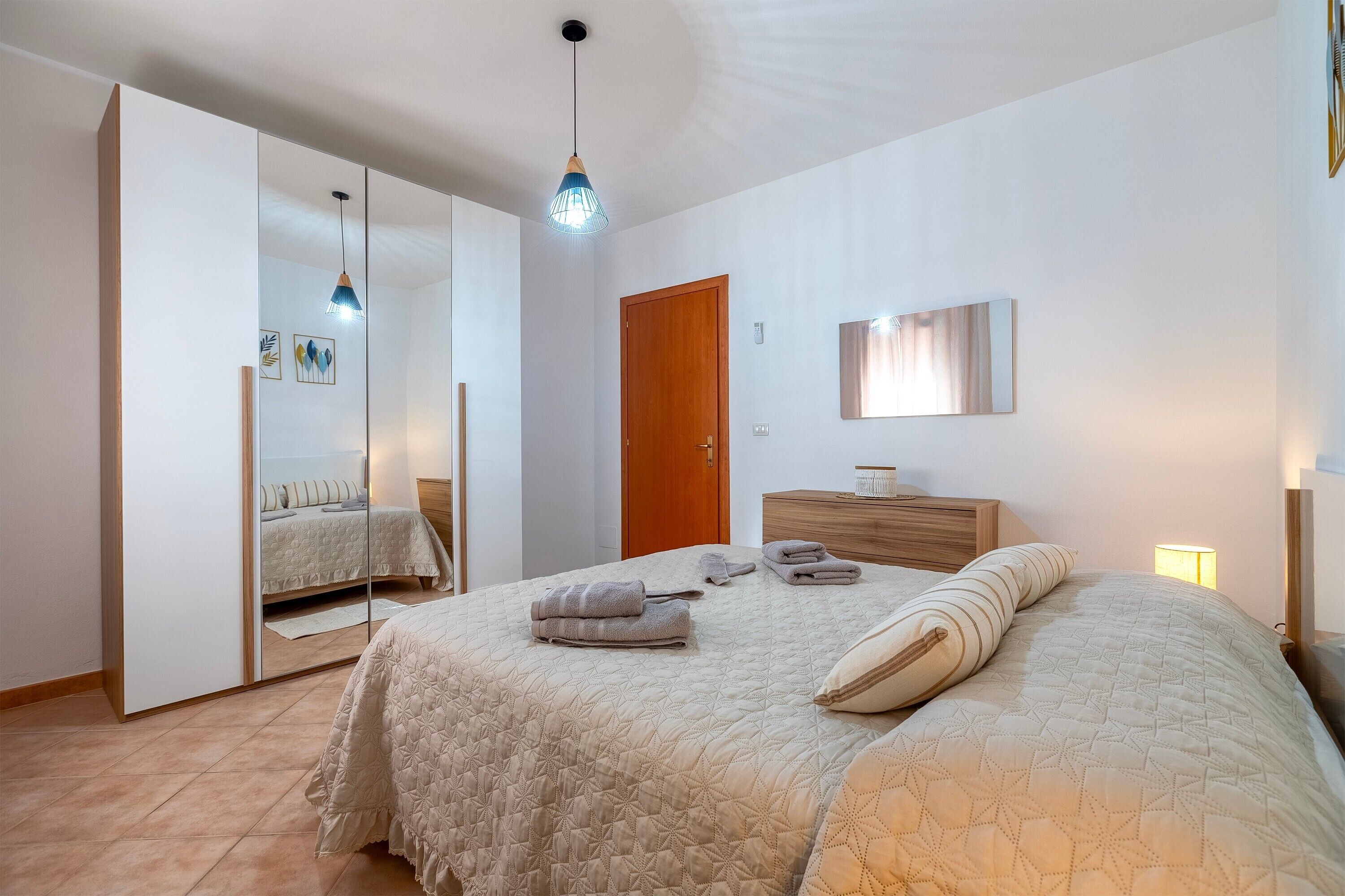 2 camere, ferro/asse da stiro, Wi-Fi, lenzuola