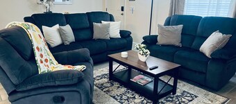Spacious Dunnellon House 3BR/2B  |7 Beds| Near Rainbow River