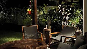 Villa, 1 Bedroom, Smoking, Balcony | Living area