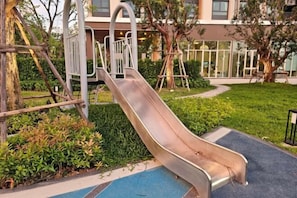 Children's area - Monthly-Stay @ Escent Trang near Robinson mall (Trang)