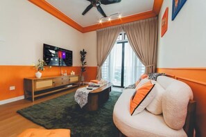Interior - Platino Hermès Palette 3BR 6pax nr Paradigm mall (Tebrau)