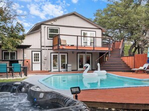 Outdoor pool - Private Pool Home Near Lake Travis | Firepit, Grill & Hot Tub | Pet-Friendly! (Austin)
