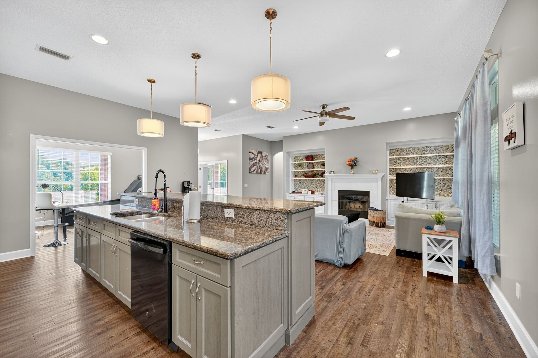 House, 4 Bedrooms | Interior