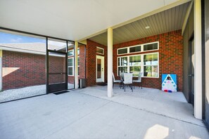 House, 4 Bedrooms | Interior