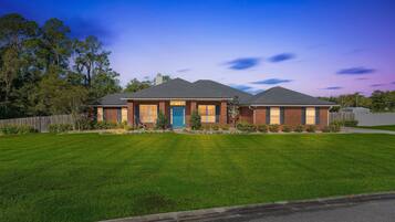 Rumah, 4 kamar tidur | Eksterior