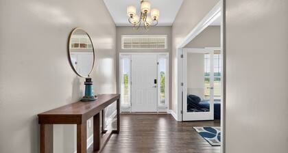 Floridays Manor 4 Bedroom Home