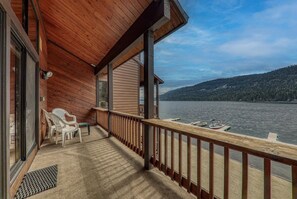 Townhome, 2 Bedrooms | Terrace/patio - 254 Bldg D 2 Bedroom Townhouse (Truckee)