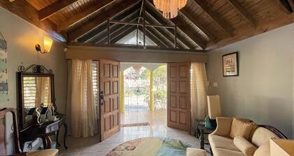 Ironshore Sugarmill Villa W Private Pool 6 Bedroom Villa