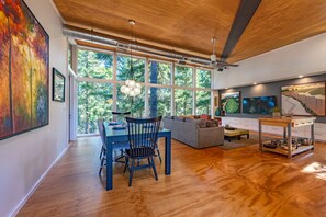 Living area | Smart TV - Happenstance Vineyards 2 Bedroom Home (Mosier)