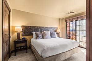 Condo, 1 quarto | 1 quarto, ferros/tábuas de passar roupa, Wi-Fi de cortesia