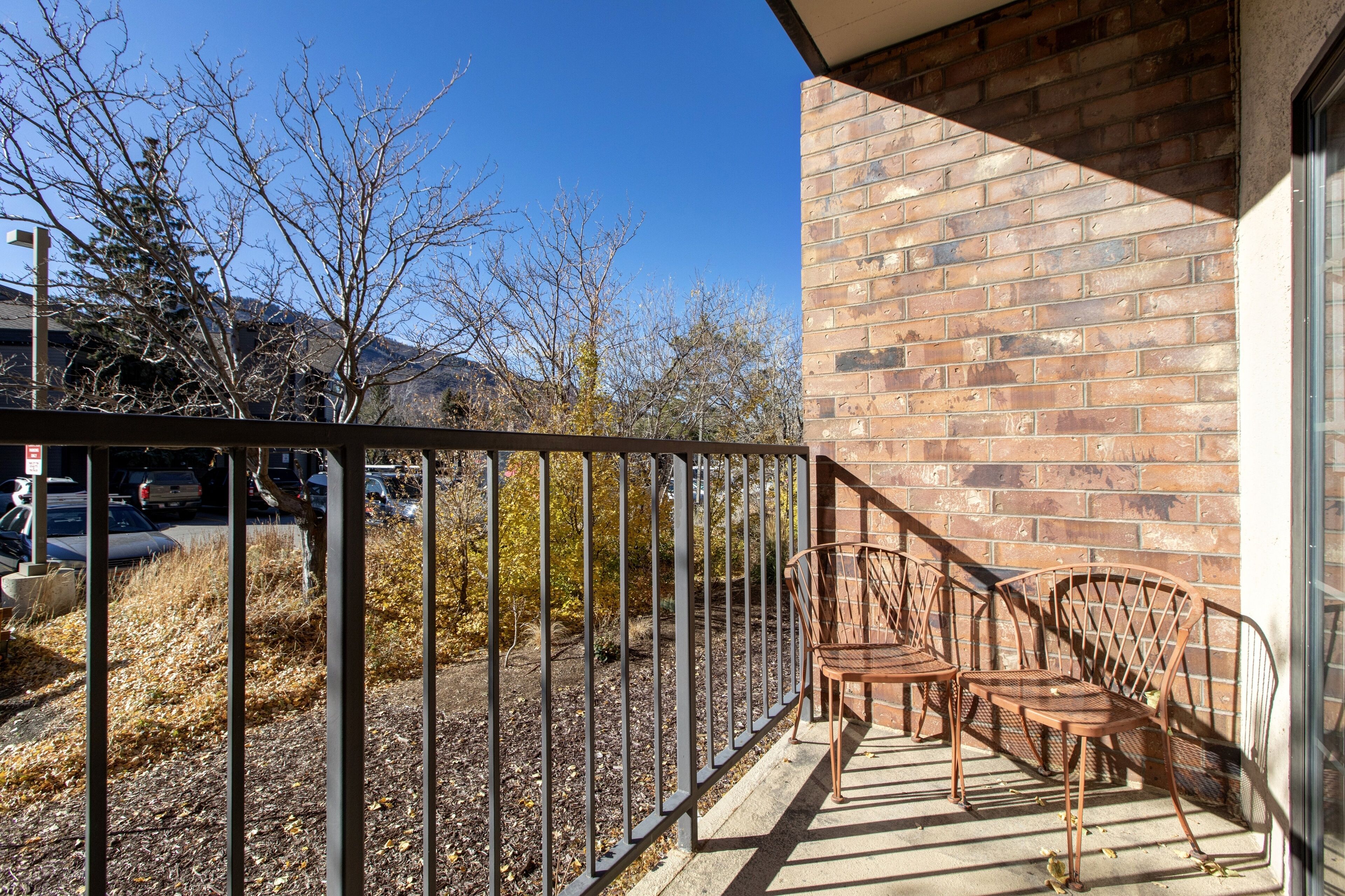 Condo, 1 Bedroom | Property grounds