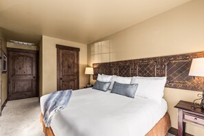 Leilighet, 1 soverom | 1 soverom, strykejern/-brett og wi-fi (inkludert)