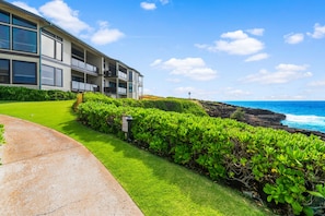 Property grounds - Kauai Makahuena 4103 2 Bedroom Condo (Koloa)