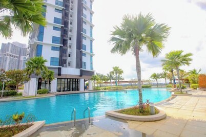 Almas suites Iskandar @ Puteri Harbour Johor By The One