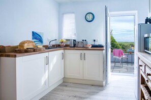 Floor plan - The Studio At Raymond House - Penally - Tenby (Tenby)