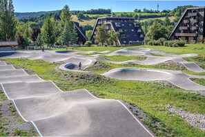 Property grounds - Cosy and Bright in Montclar, Alpes-de-Haute-Provence (Montclar)