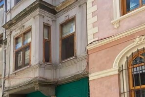 Unclassified image, 4 of 6, button - Ganbaru Tours - Private Triplex&Duplex (Istanbul)