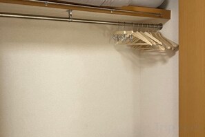 Unclassified image, 2 of 28, button - CUBE STAY KITA-TOKYO (Tokyo)