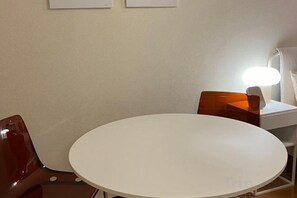 Unclassified image, 3 of 28, button - CUBE STAY KITA-TOKYO (Tokyo)