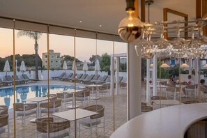 Unclassified image, 5 of 87, button - Arkadia Hotel (Arkadii)