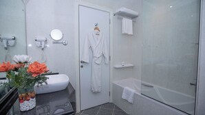 Uklassifisert bilde, 3 av 36, knapp