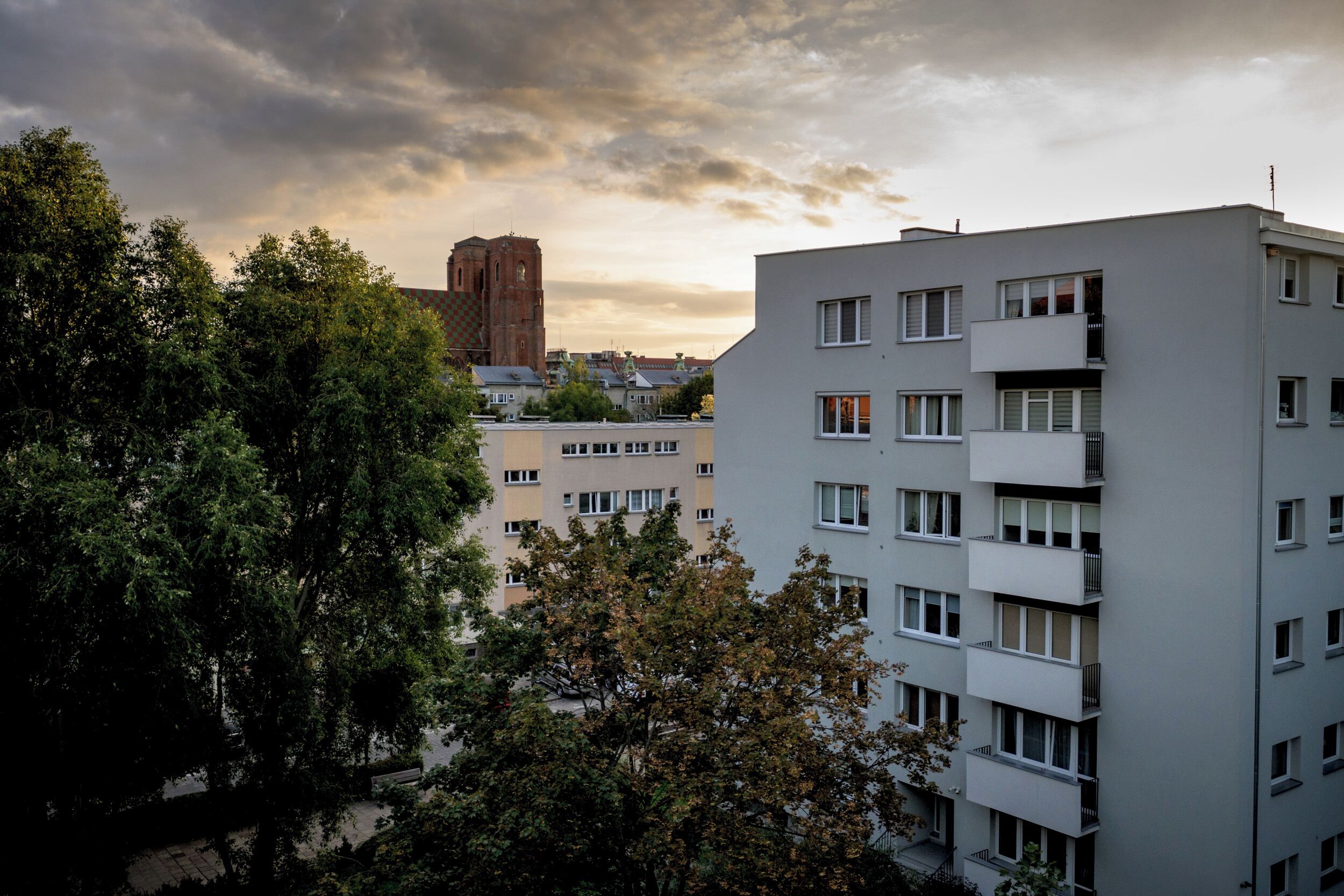 Íbúð - svalir | Borgarsýn