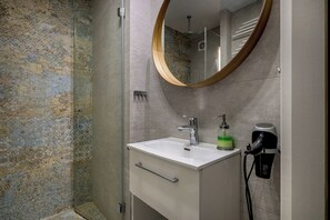 Departamento, balcón | Baño
