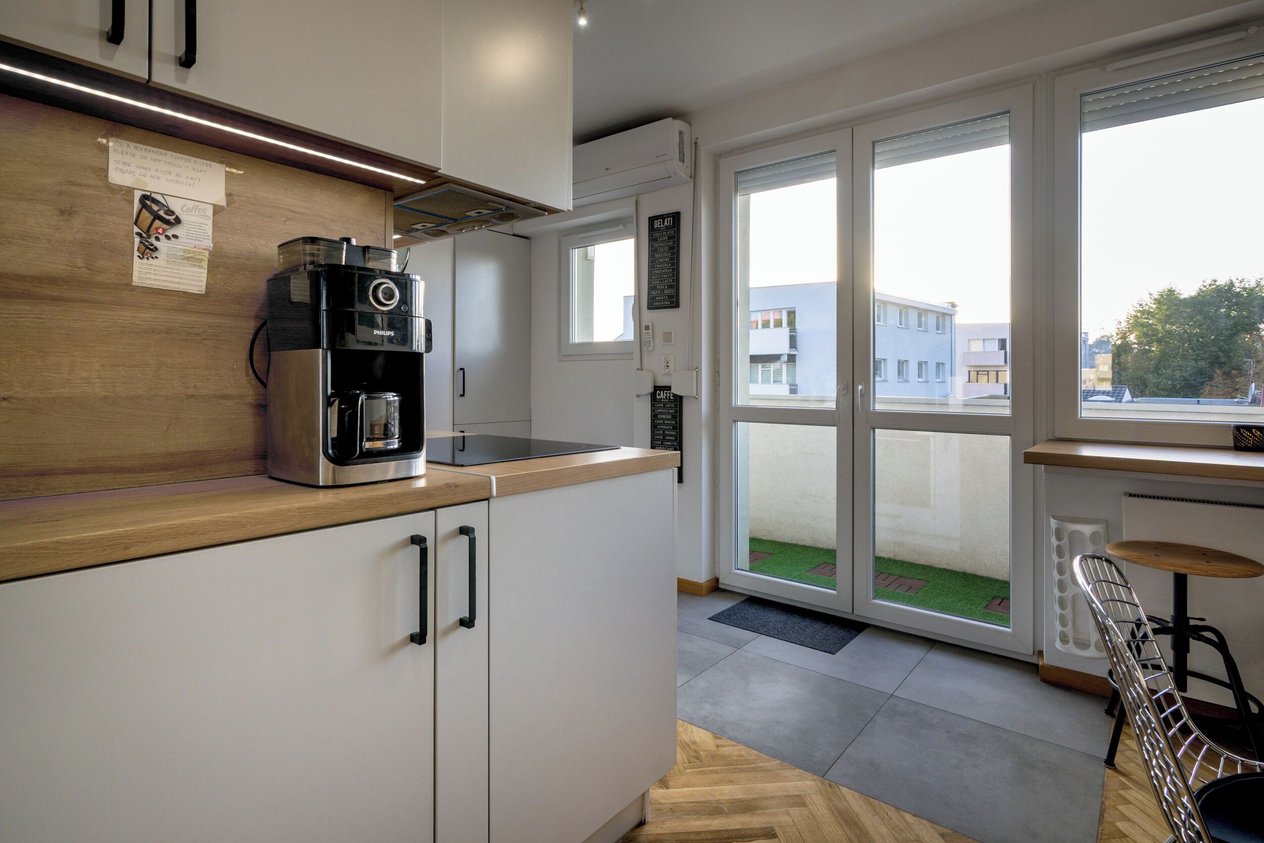Apartment, Balcony | Private kitchenette