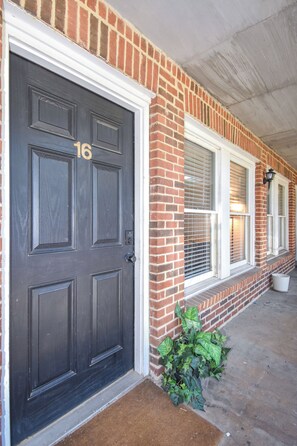 تفاصيل الفندق من الخارج